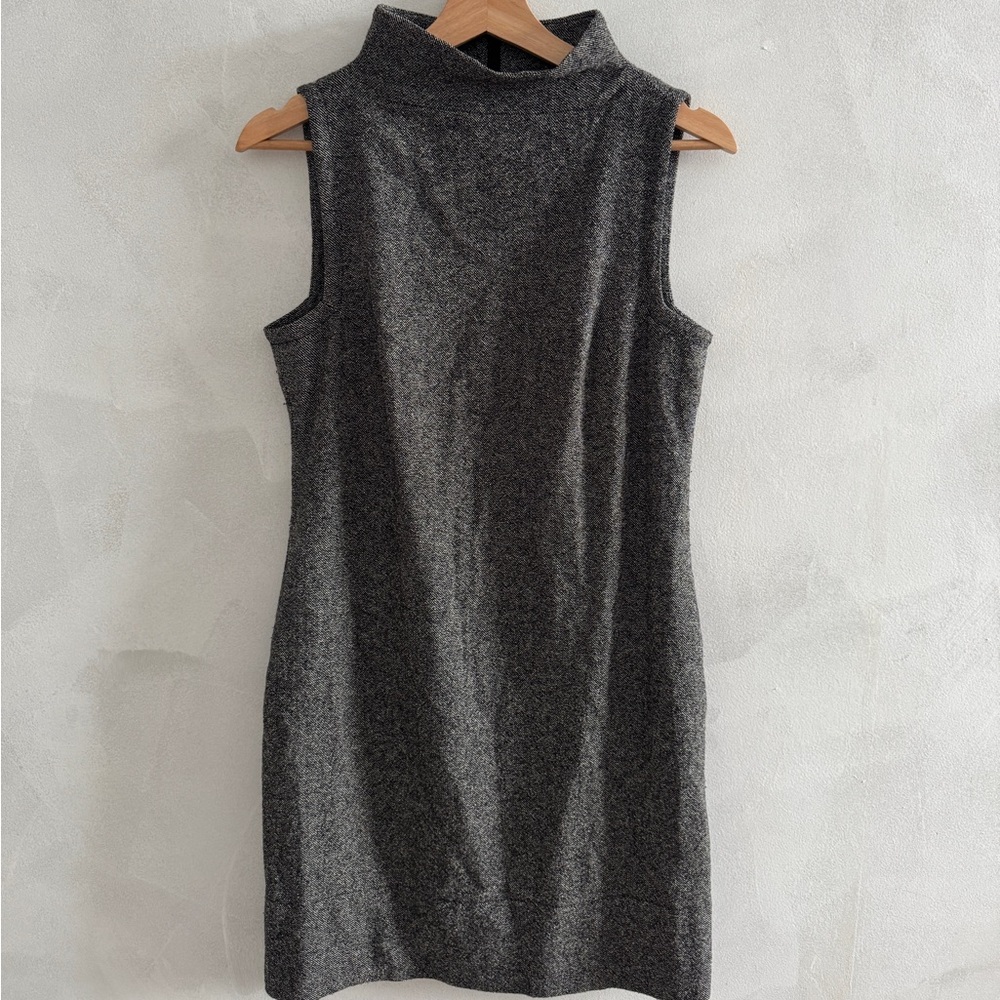 Banana Republic - Charcoal Sleeveless Mini Dress - Size 2